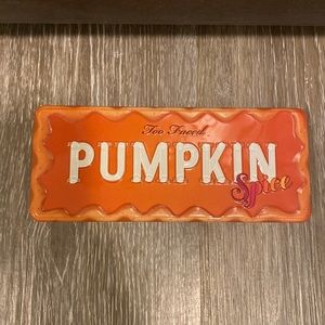 Too Faced Pumpkin Spice pallet